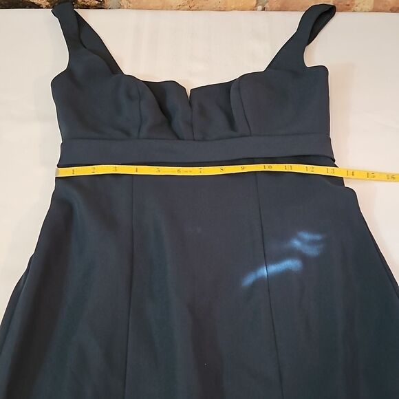 NWT After Six Evergreen Crepe V notched Bodice Maxi gown size 0 - Picture 11 of 12